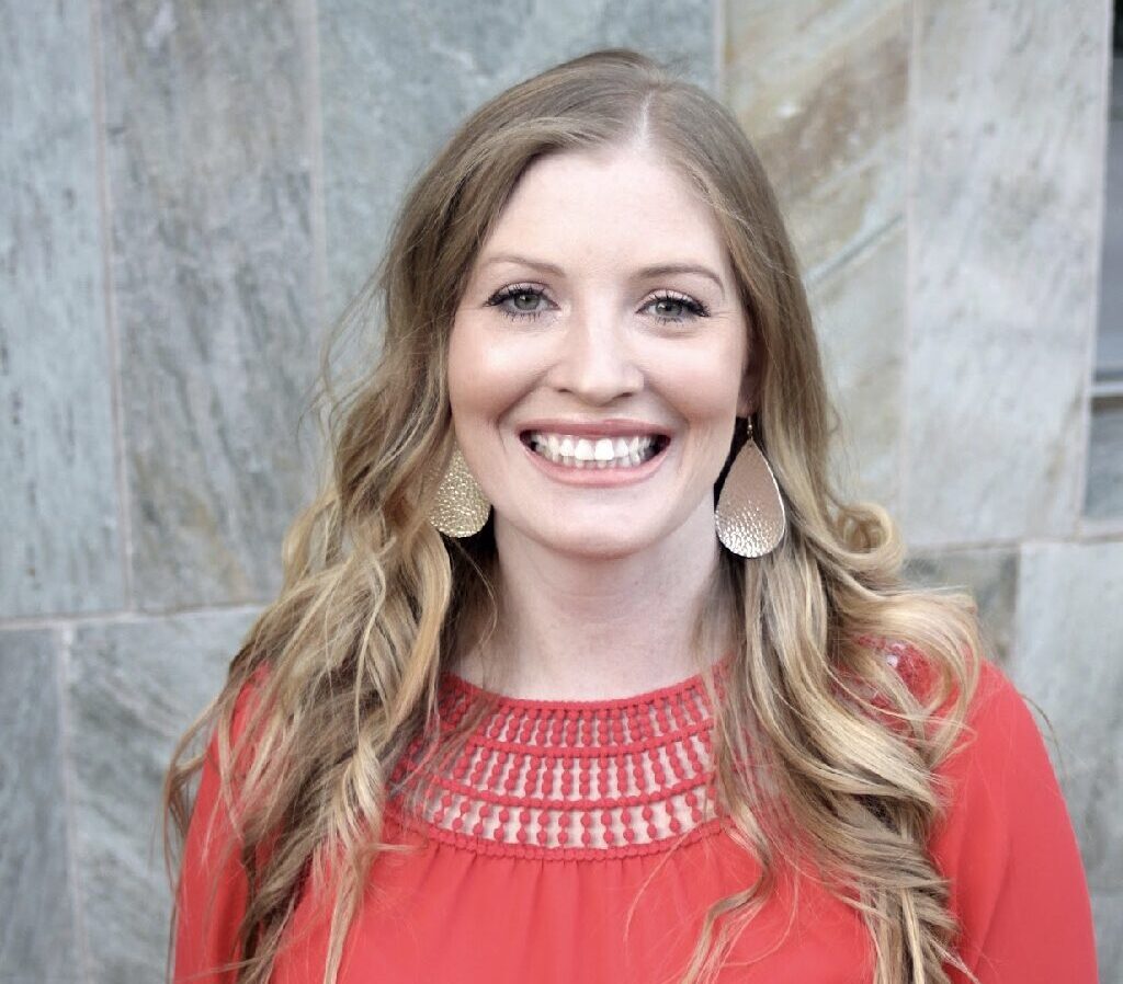 cropped-cropped-Allison-Headshot.jpg